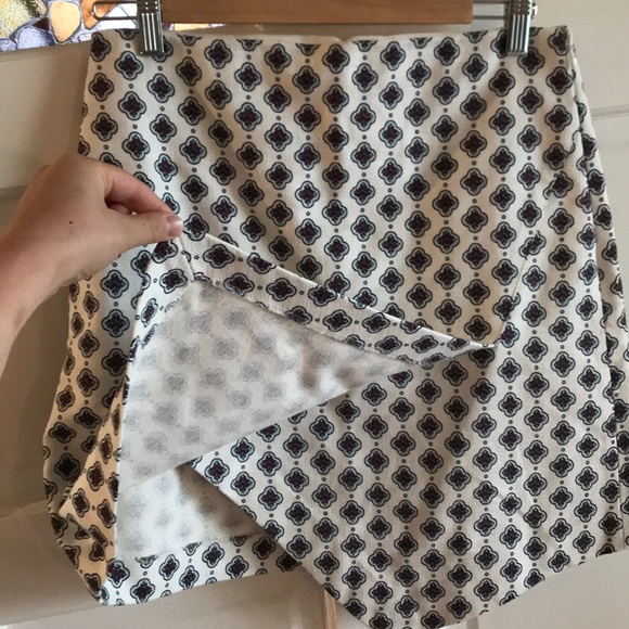 LOFT A-line skirt - Picture 3 of 5